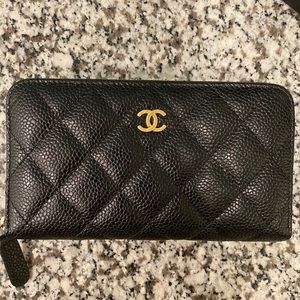 Auth. Chanel Classic Quilted Zipped Wallet